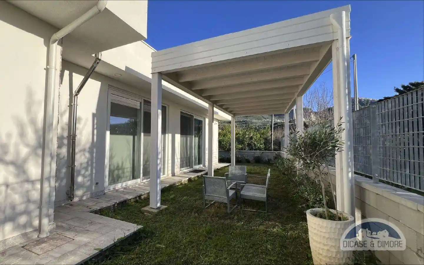 Villa in vendita a Torrenova