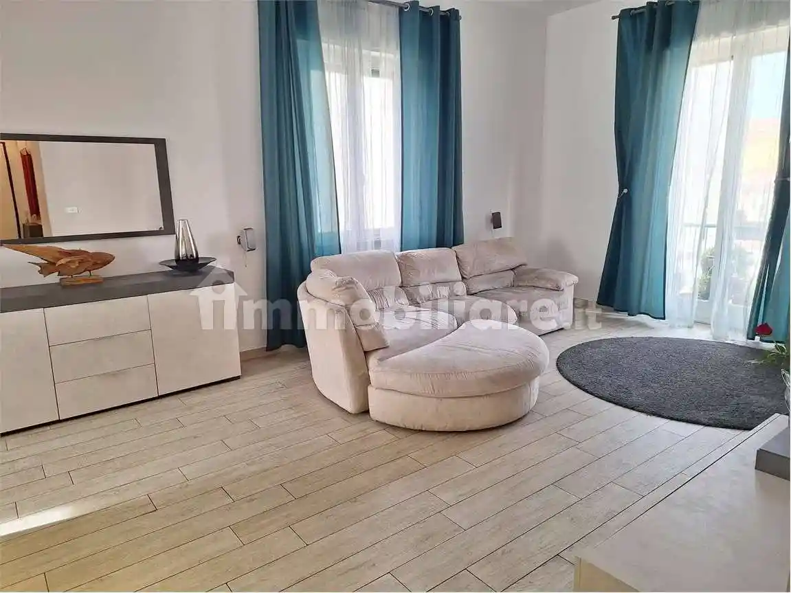 Appartamento in vendita a Livorno