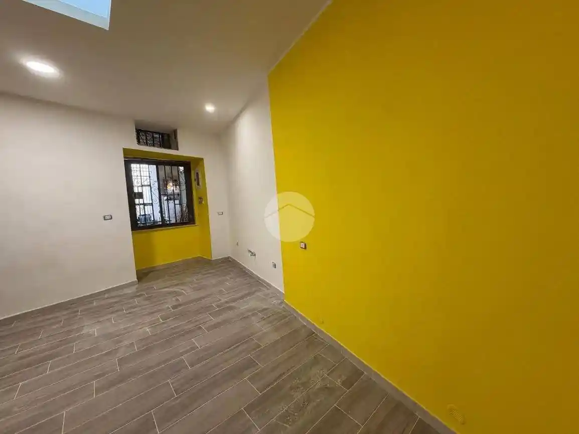 Appartamento in affitto a Napoli