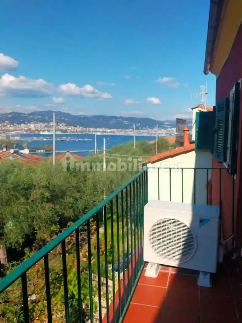 Appartamento in vendita a Portovenere