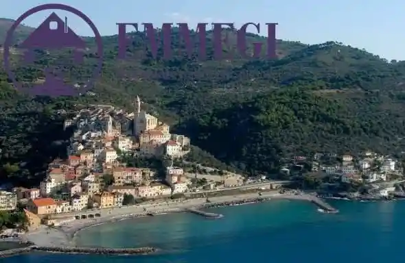 Appartamento in vendita a Cervo