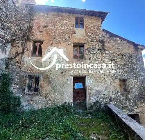 Rustico - Casale in vendita a Camaiore