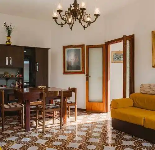 Appartamento in vendita a Viareggio