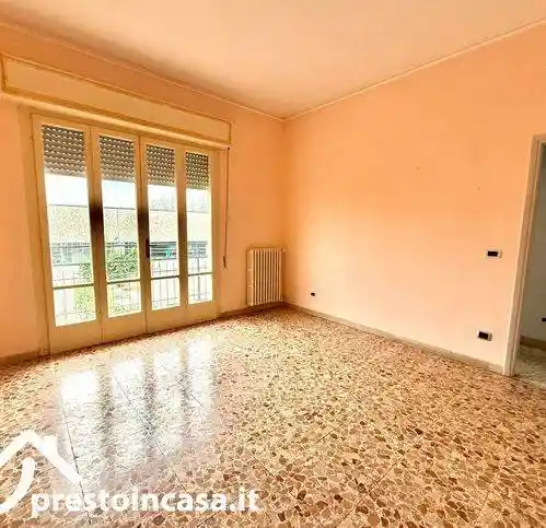 Appartamento in vendita a Viareggio