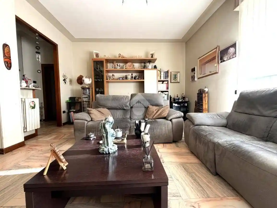 Appartamento in vendita a Cremona