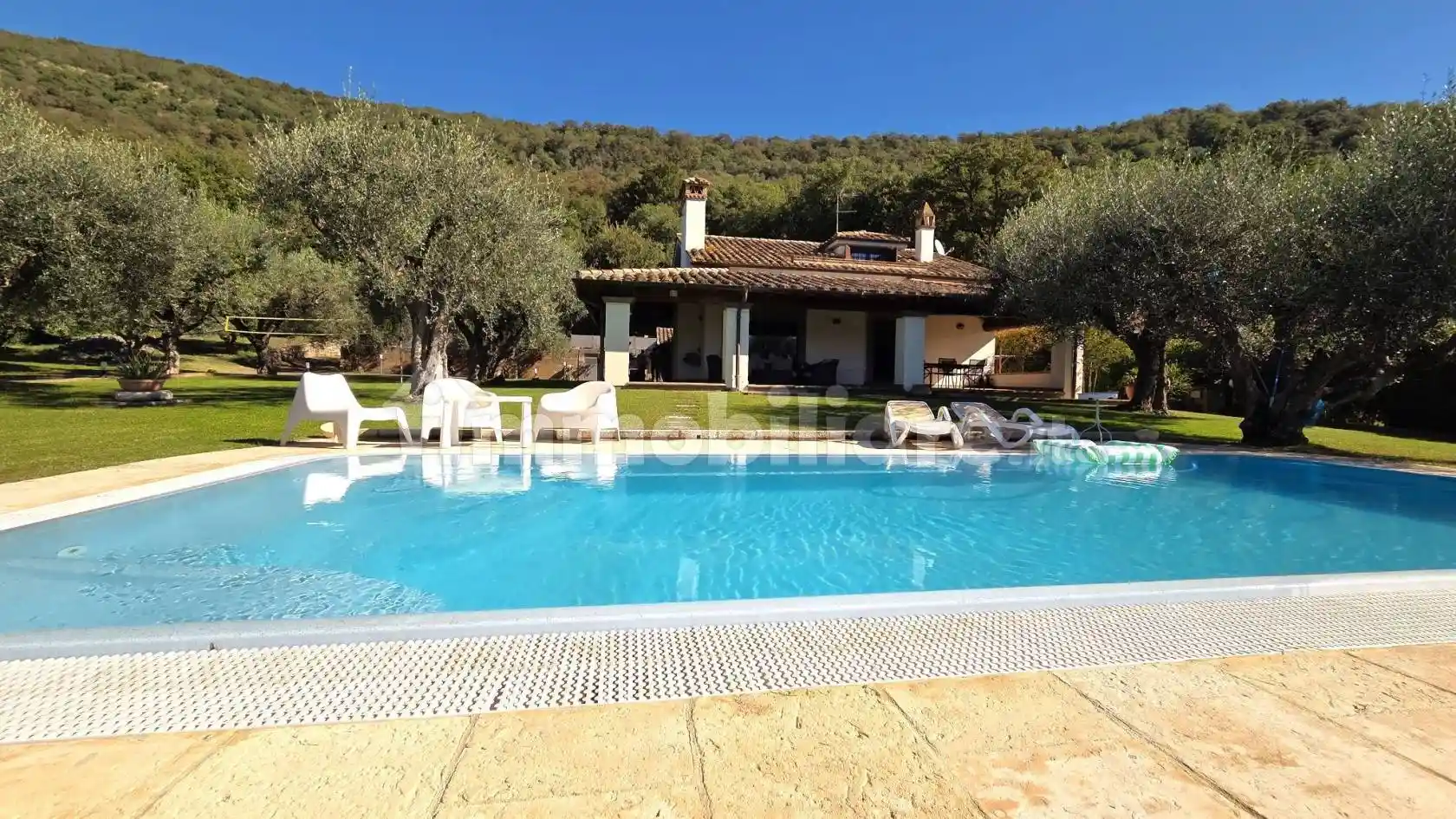 Villa in vendita a Trevignano Romano