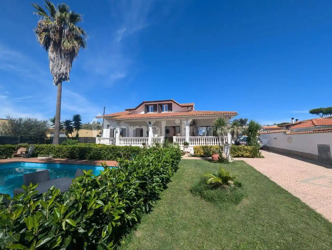 Villa in vendita a Aprilia