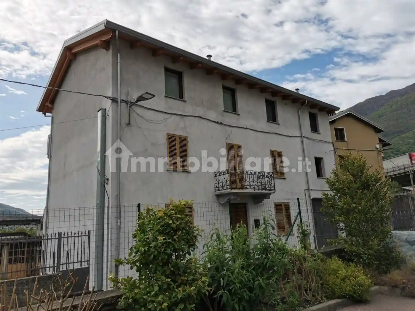 Appartamento in vendita a Quincinetto