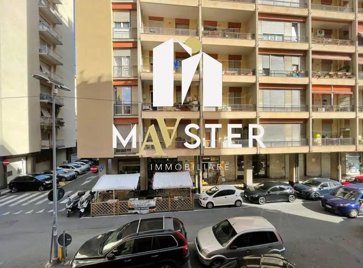 Appartamento in vendita a Genova