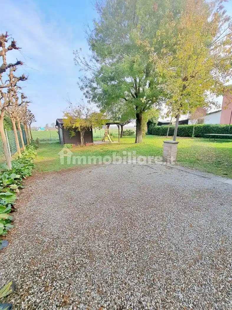 Villa in vendita a Modena