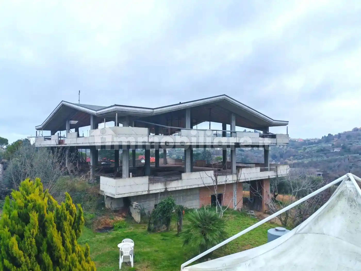 Palazzo - Edificio in vendita a Montesilvano