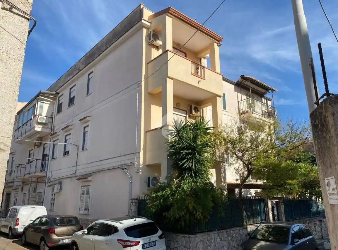 Appartamento in vendita a Palermo