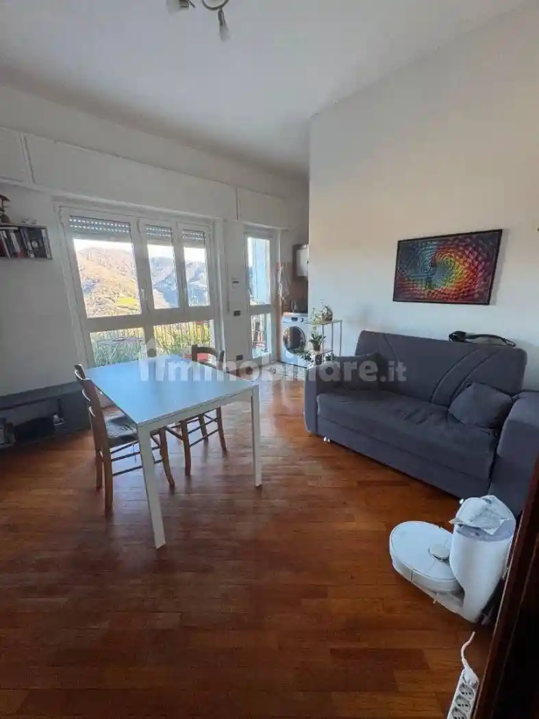 Appartamento in vendita a Serra Riccò