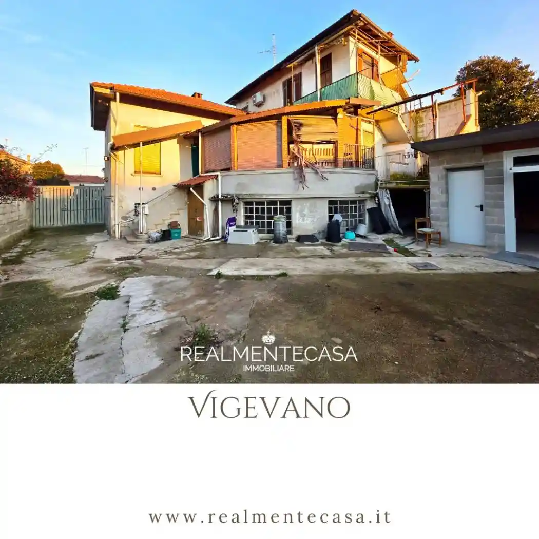 Villa in vendita a Vigevano