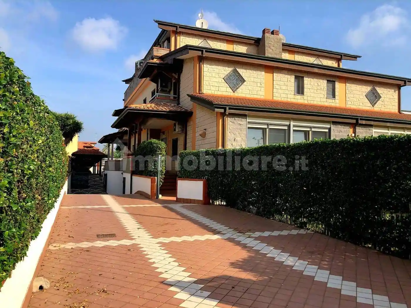 Villetta a schiera in affitto a Giugliano in Campania