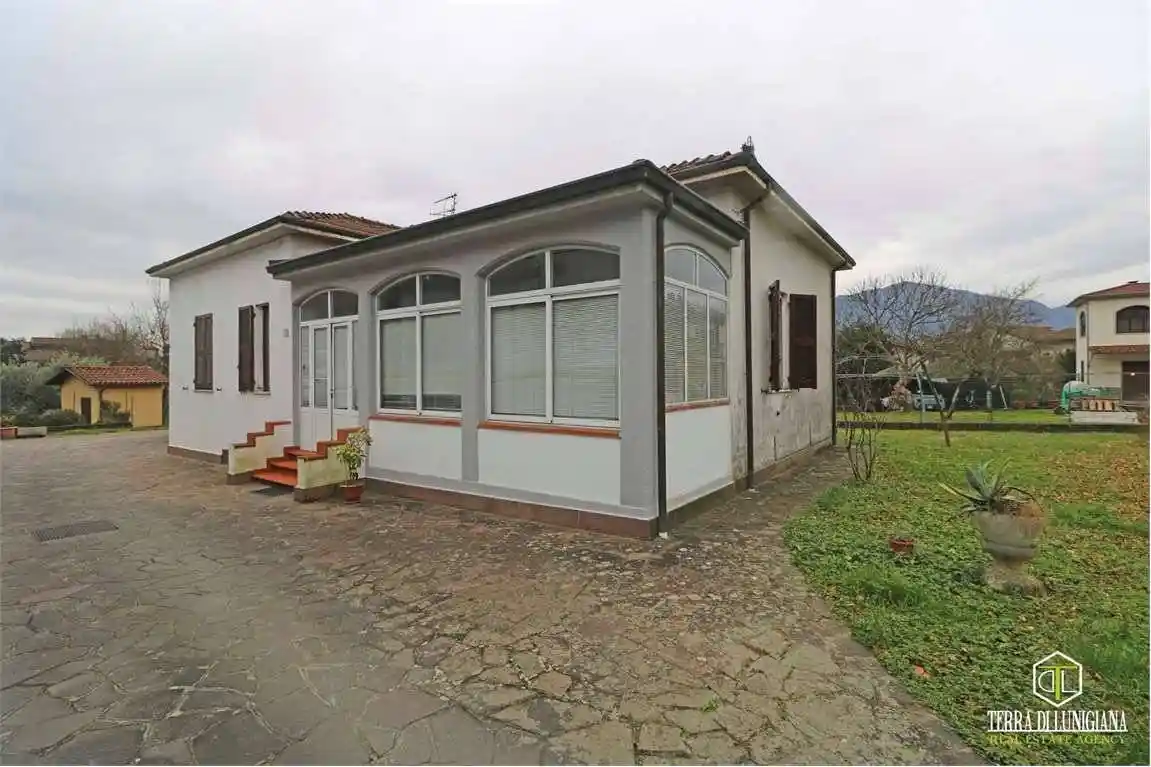 Casa indipendente in vendita a Filattiera