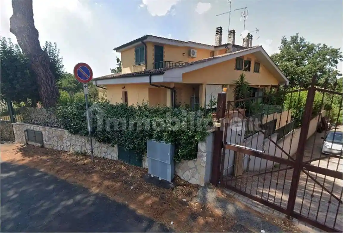 Villetta a schiera in vendita a Guidonia Montecelio