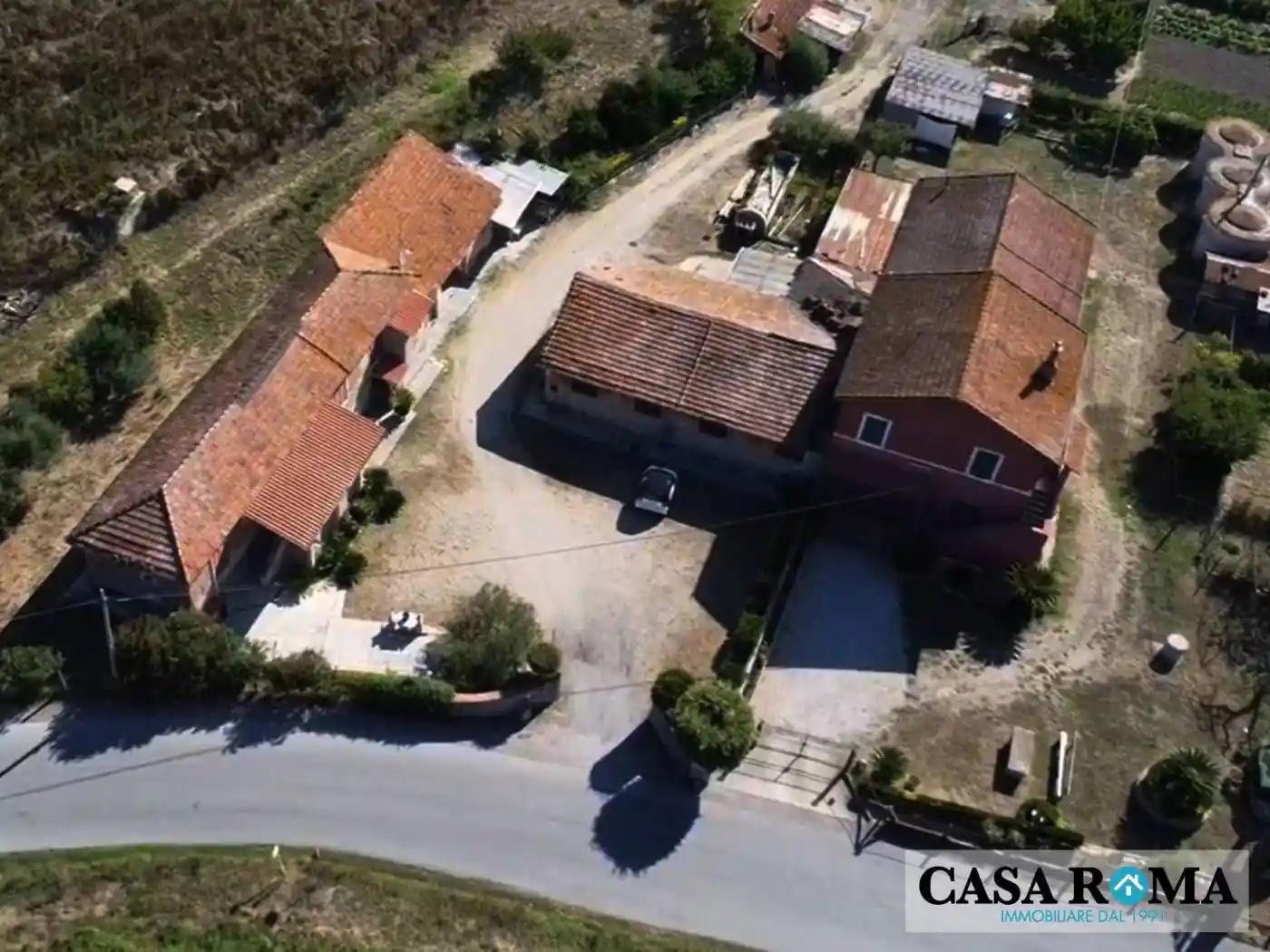 Palazzo - Edificio in vendita a Roma