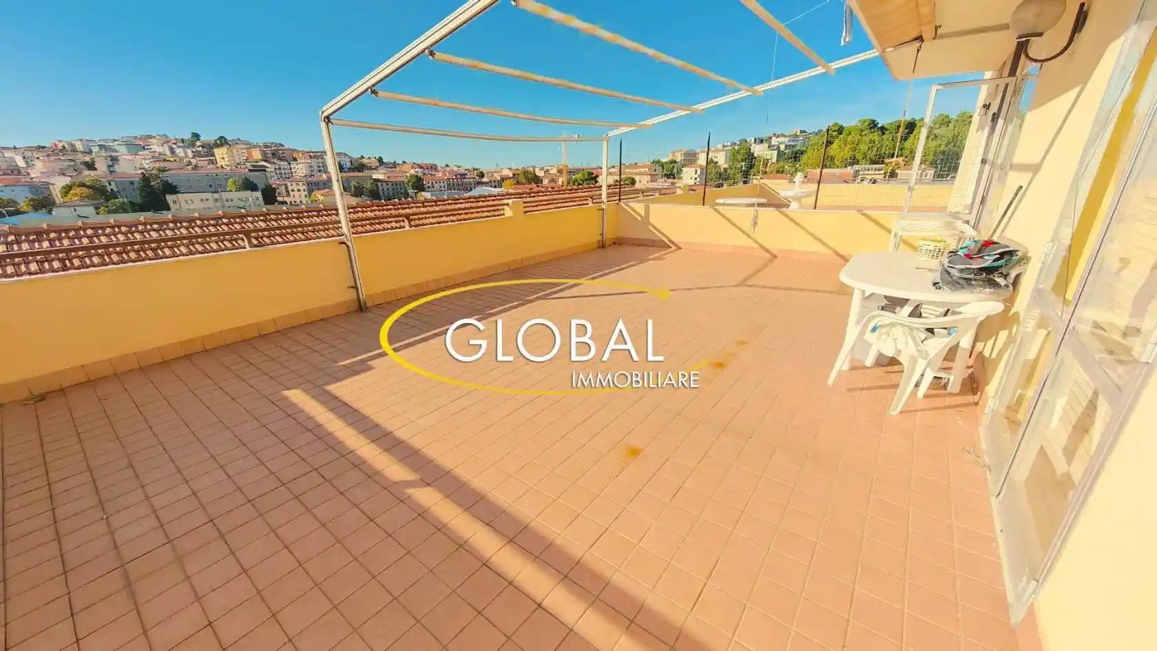 Appartamento in vendita a Ancona