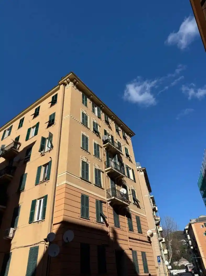 Appartamento in vendita a Genova
