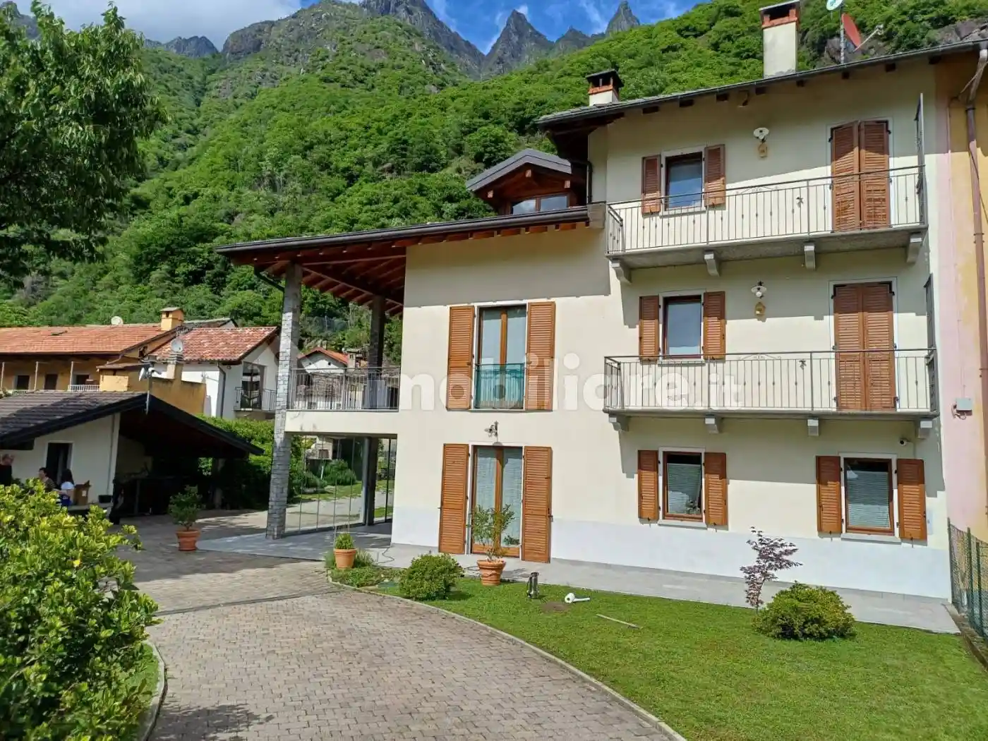 Villa in vendita a Mergozzo