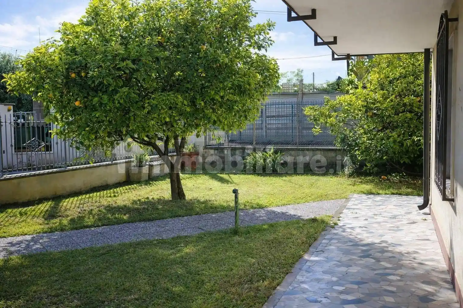 Villetta a schiera in vendita a Carrara