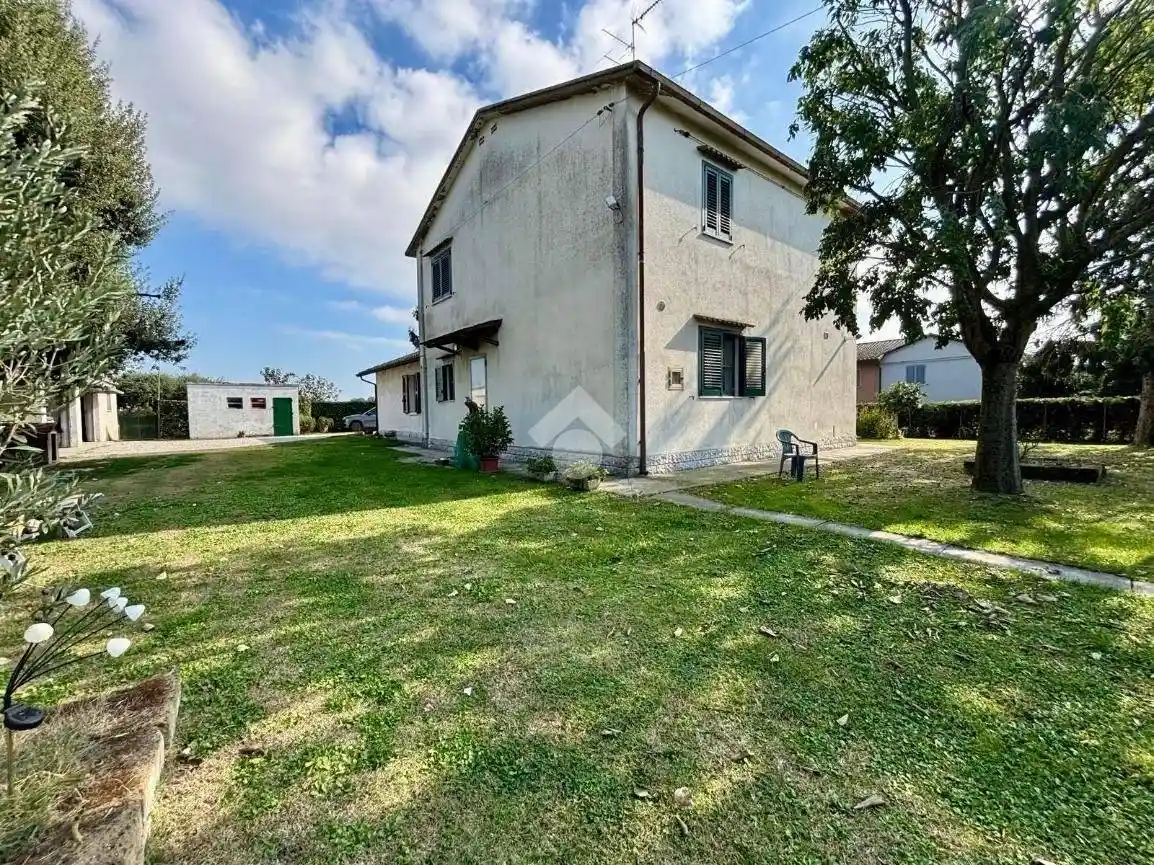 Villa in vendita a Ravenna