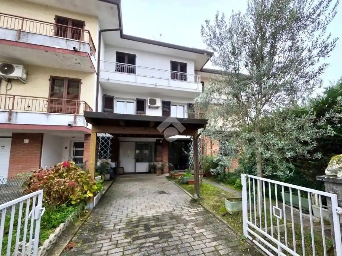 Villetta a schiera in vendita a Alfonsine