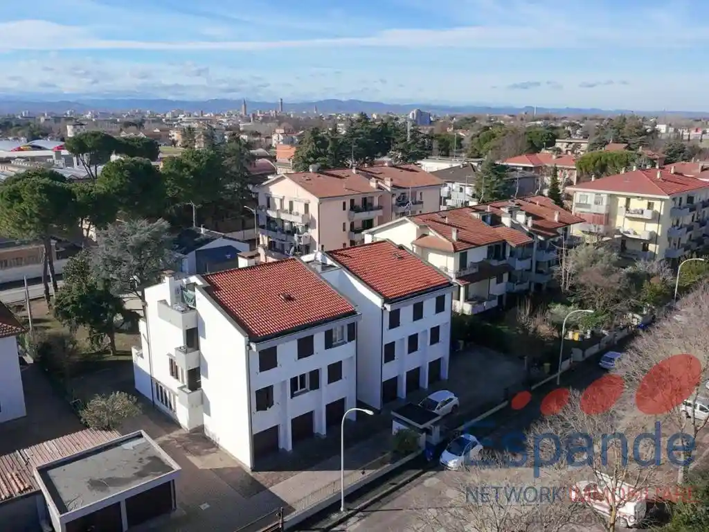 Appartamento in vendita a Forlì