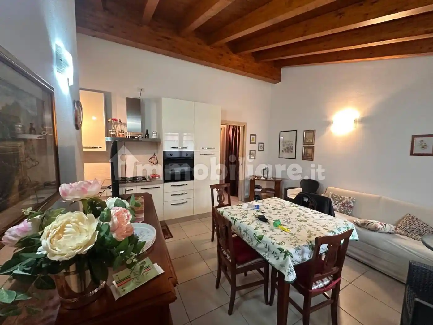 Appartamento in vendita a Selvino