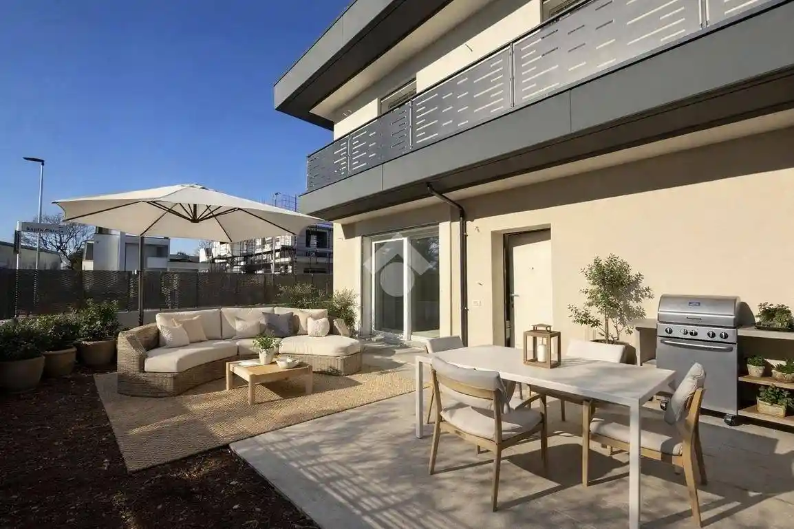 Appartamento in vendita a Azzano San Paolo