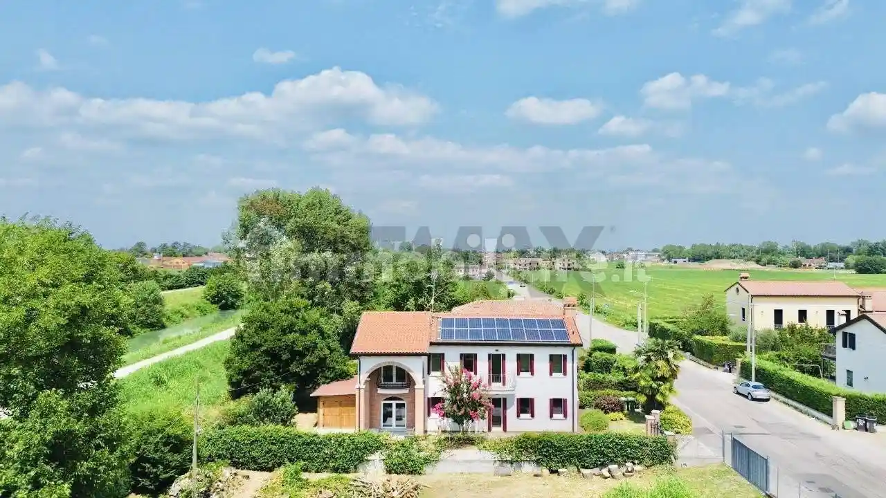 Casa indipendente in vendita a Padova