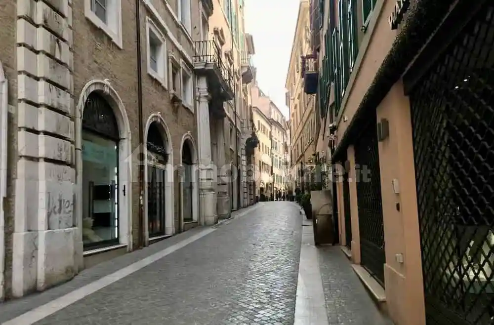 Appartamento in affitto a Ancona