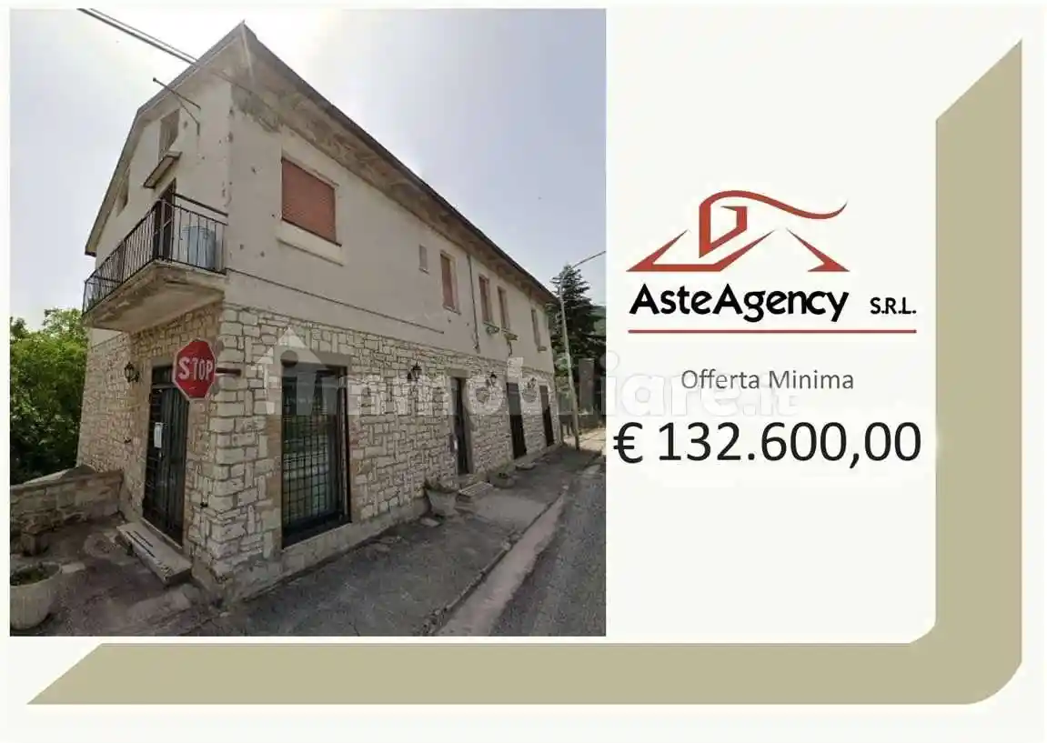 Casa indipendente in vendita a Frontone