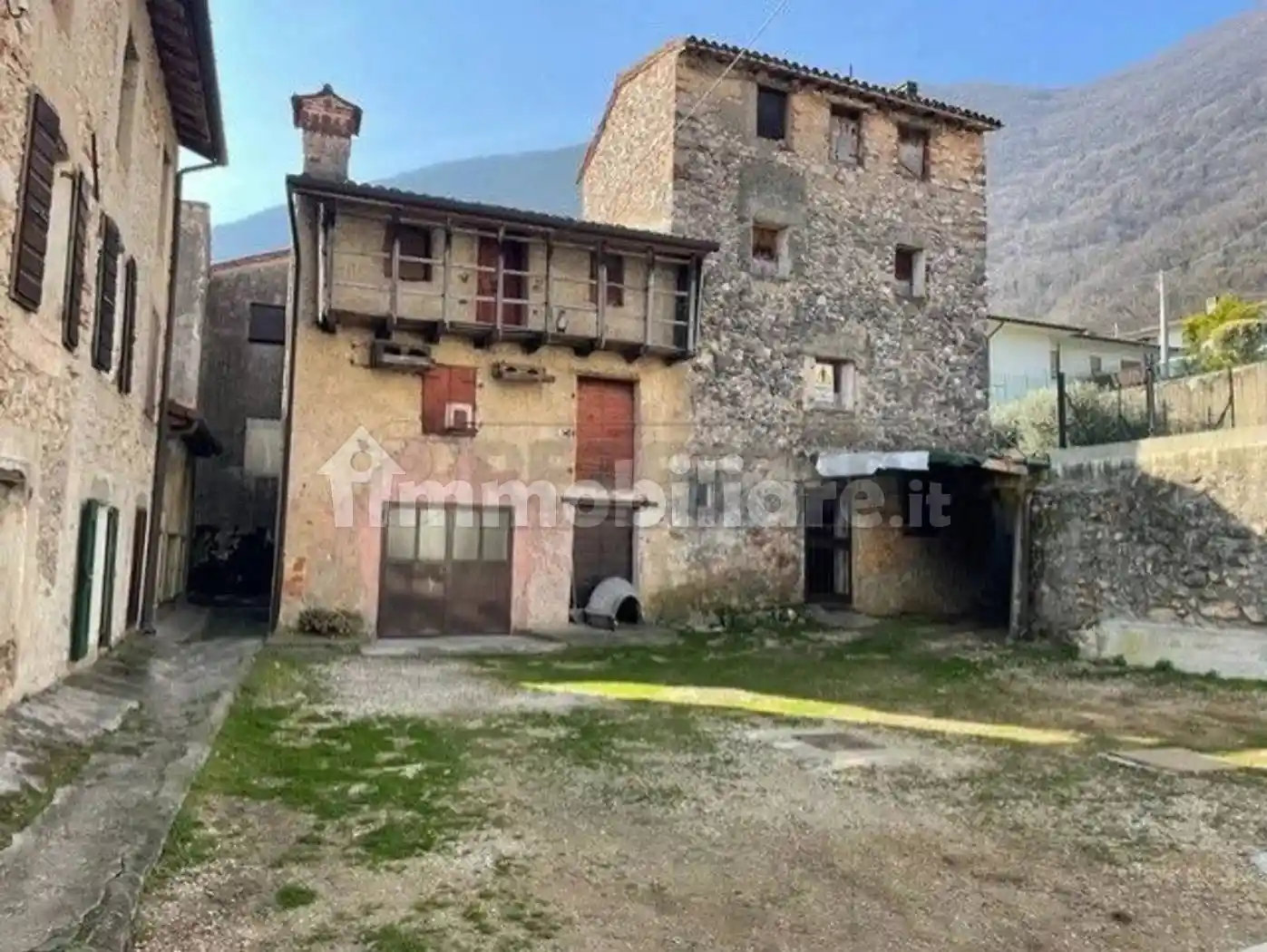 Rustico - Casale in vendita a Bassano del Grappa