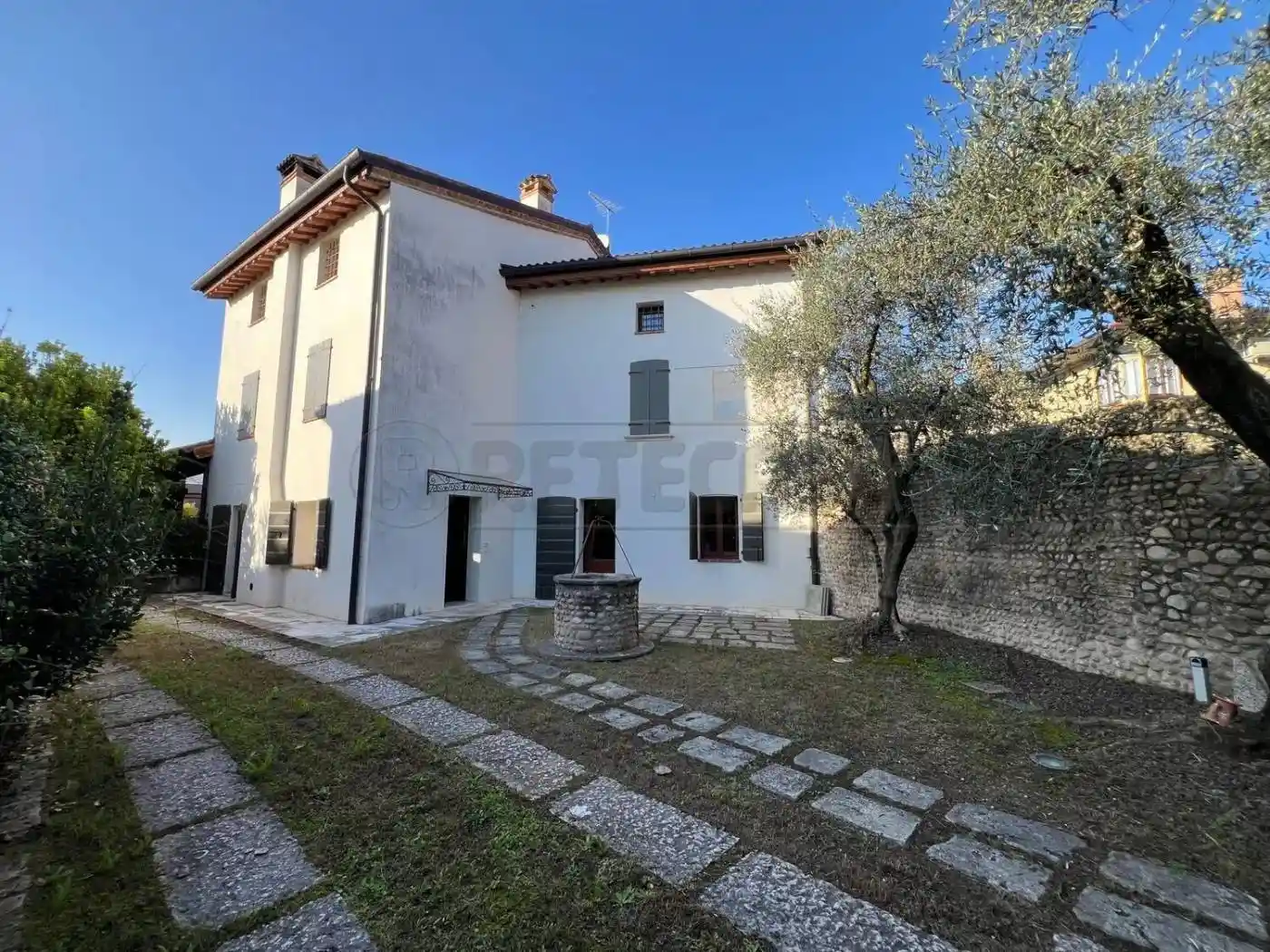 Villa in vendita a Bassano del Grappa