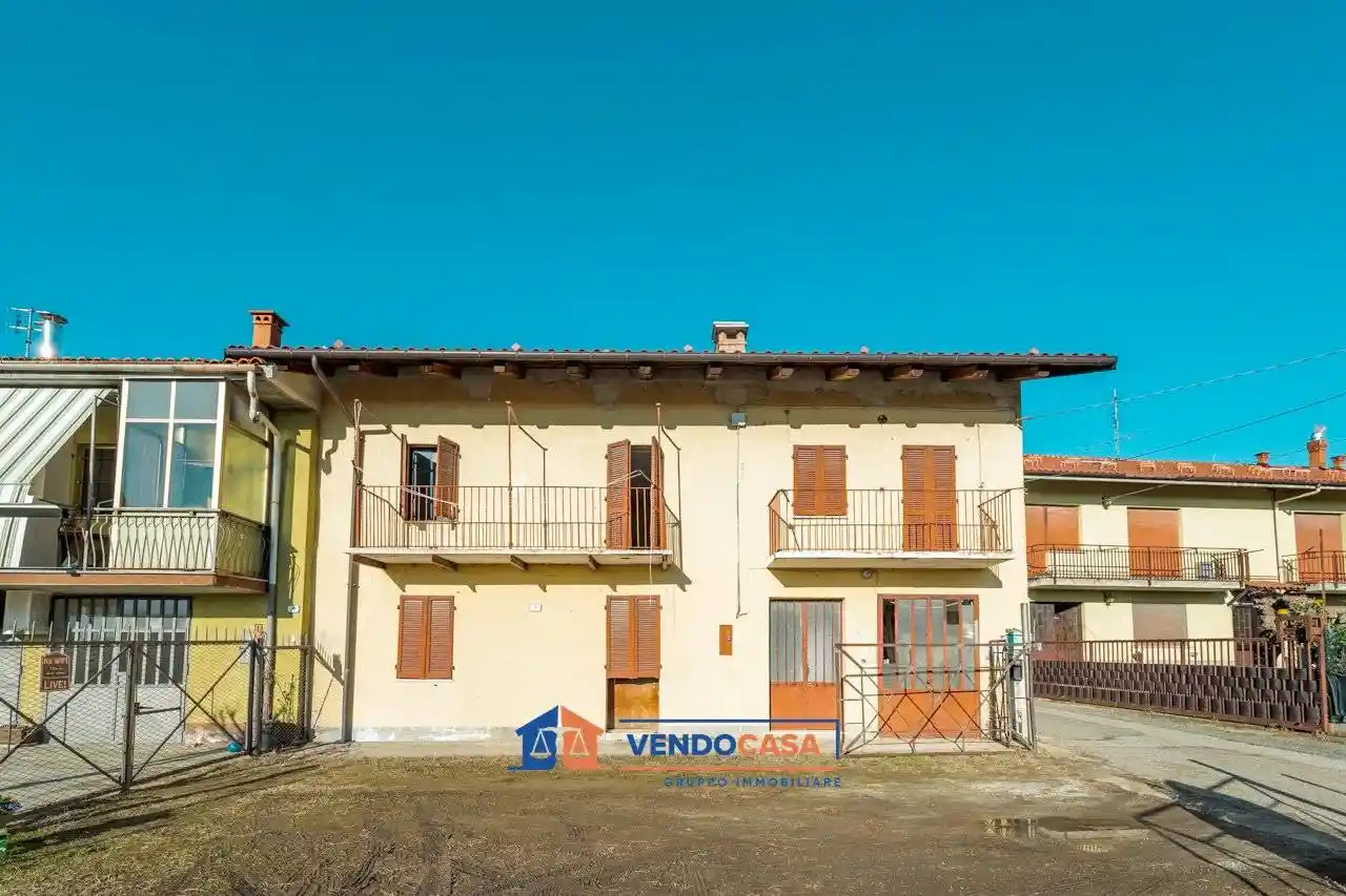 Rustico - Casale in vendita a Salmour
