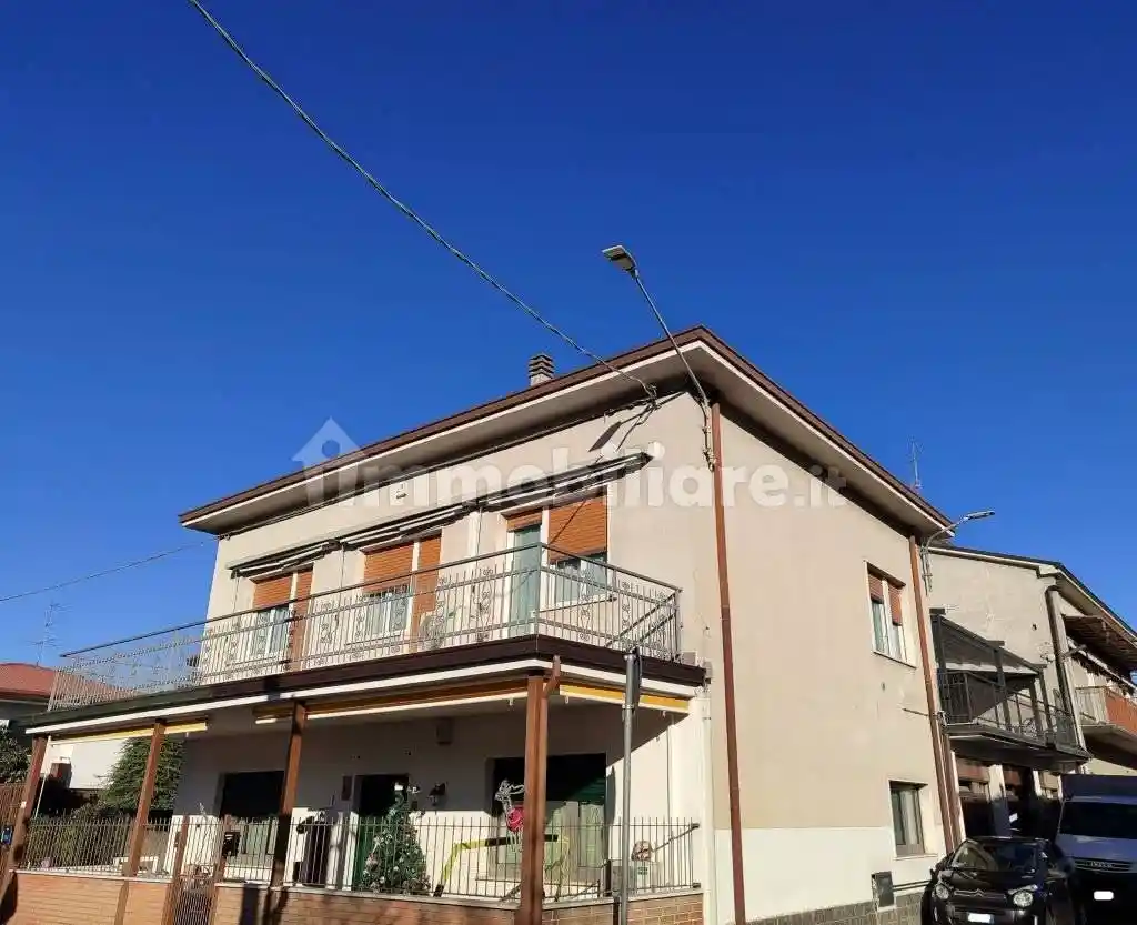 Appartamento in vendita a Lentate sul Seveso