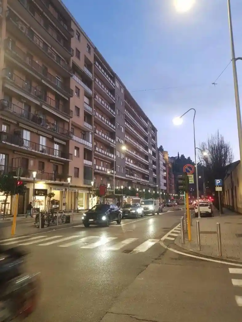 Appartamento in vendita a Brescia