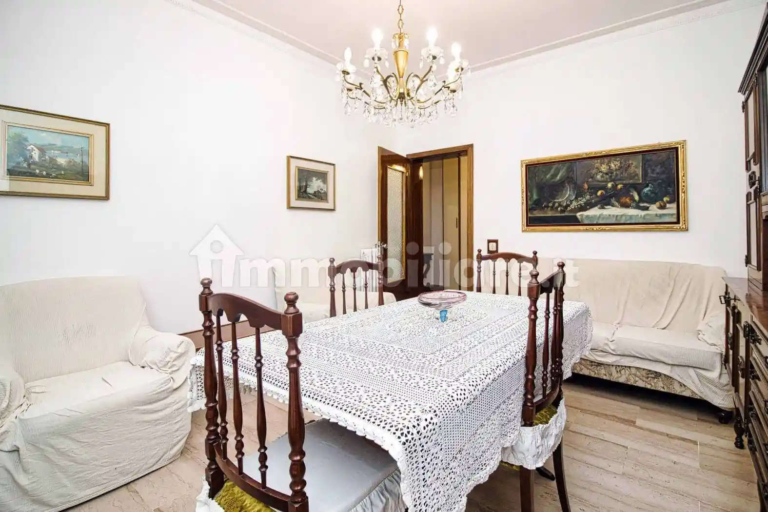 Appartamento in vendita a Modena