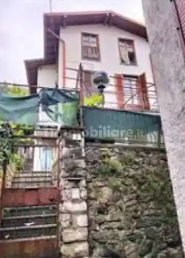 Casa indipendente in vendita a Valbrona