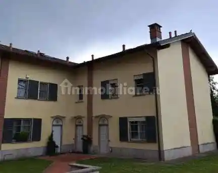 Villetta a schiera in vendita a Villasanta