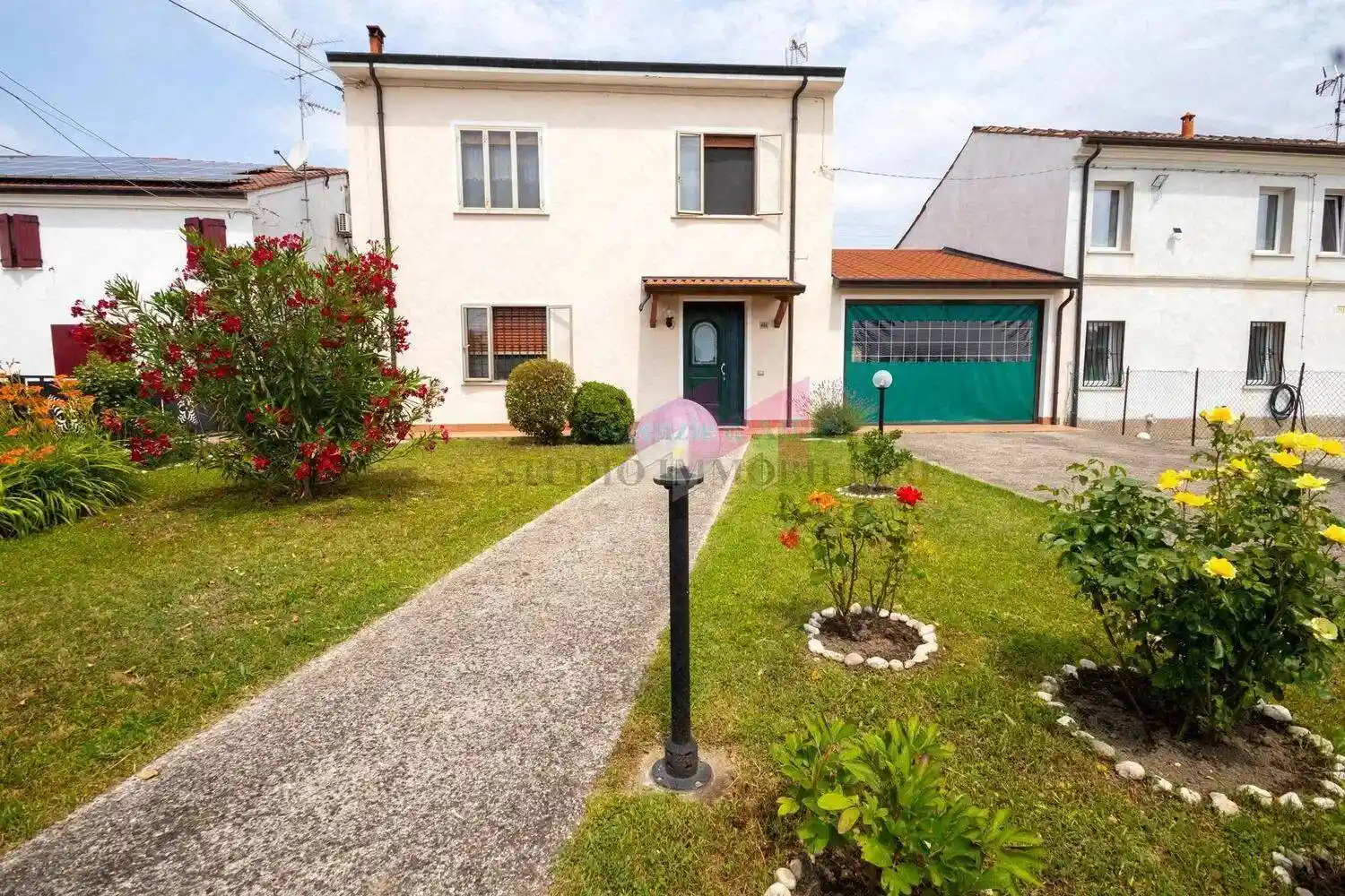 Villa in vendita a Bergantino