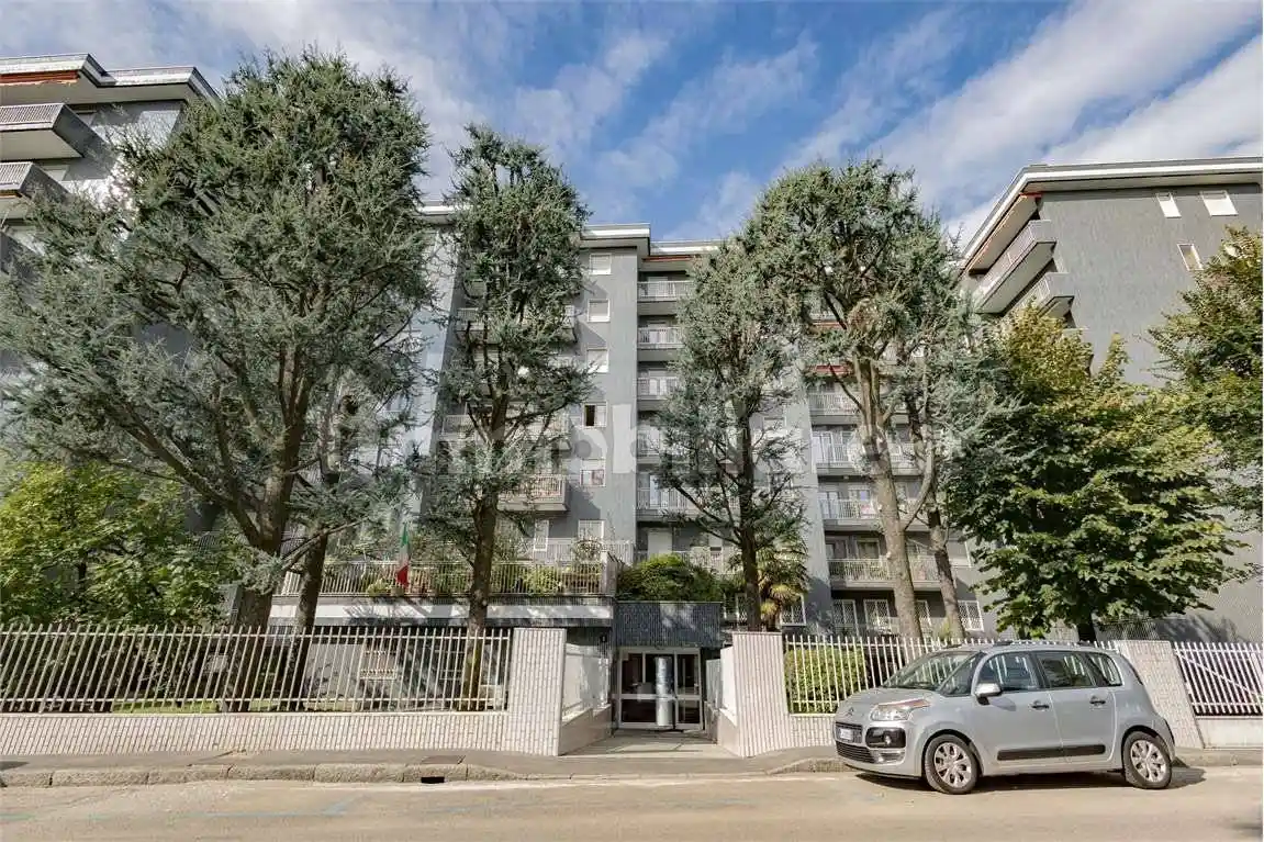 Appartamento in vendita a Novate Milanese