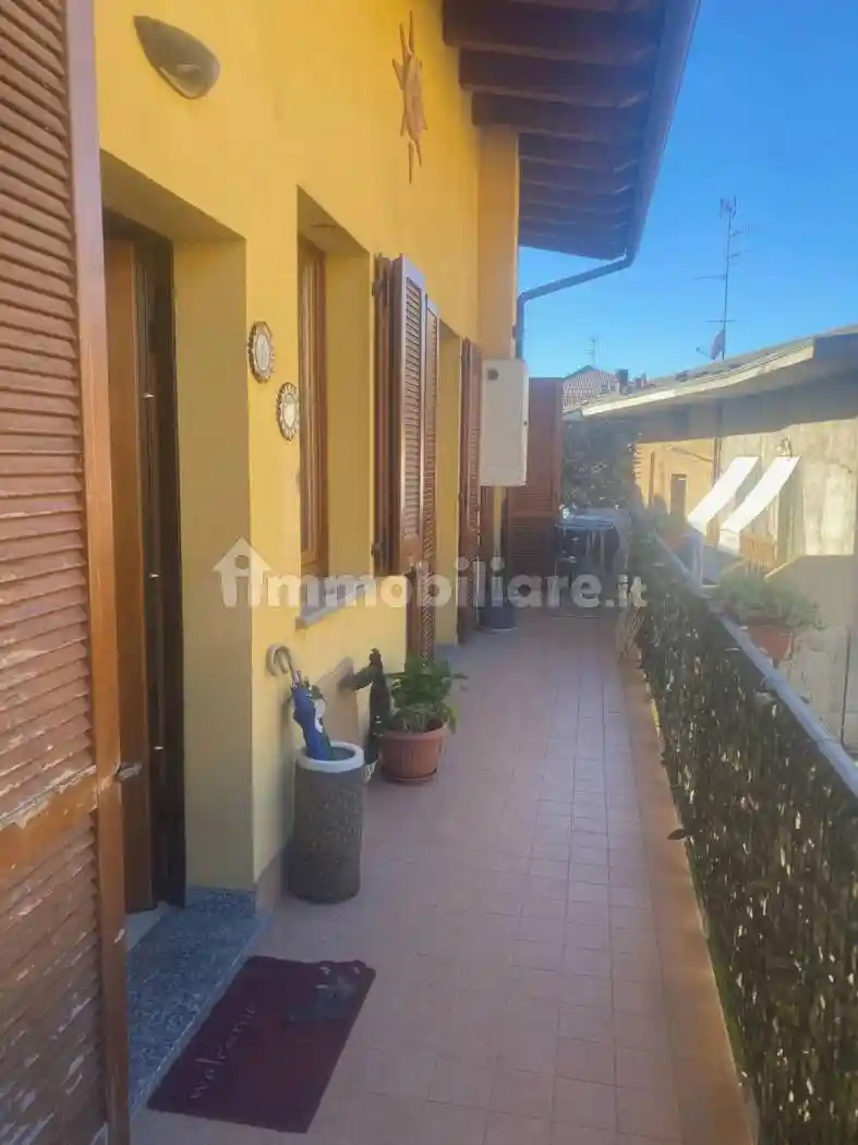 Appartamento in vendita a Veniano