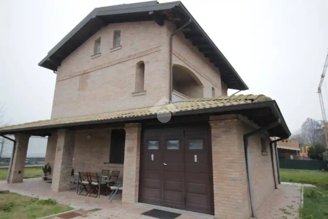 Villa in vendita a Bentivoglio