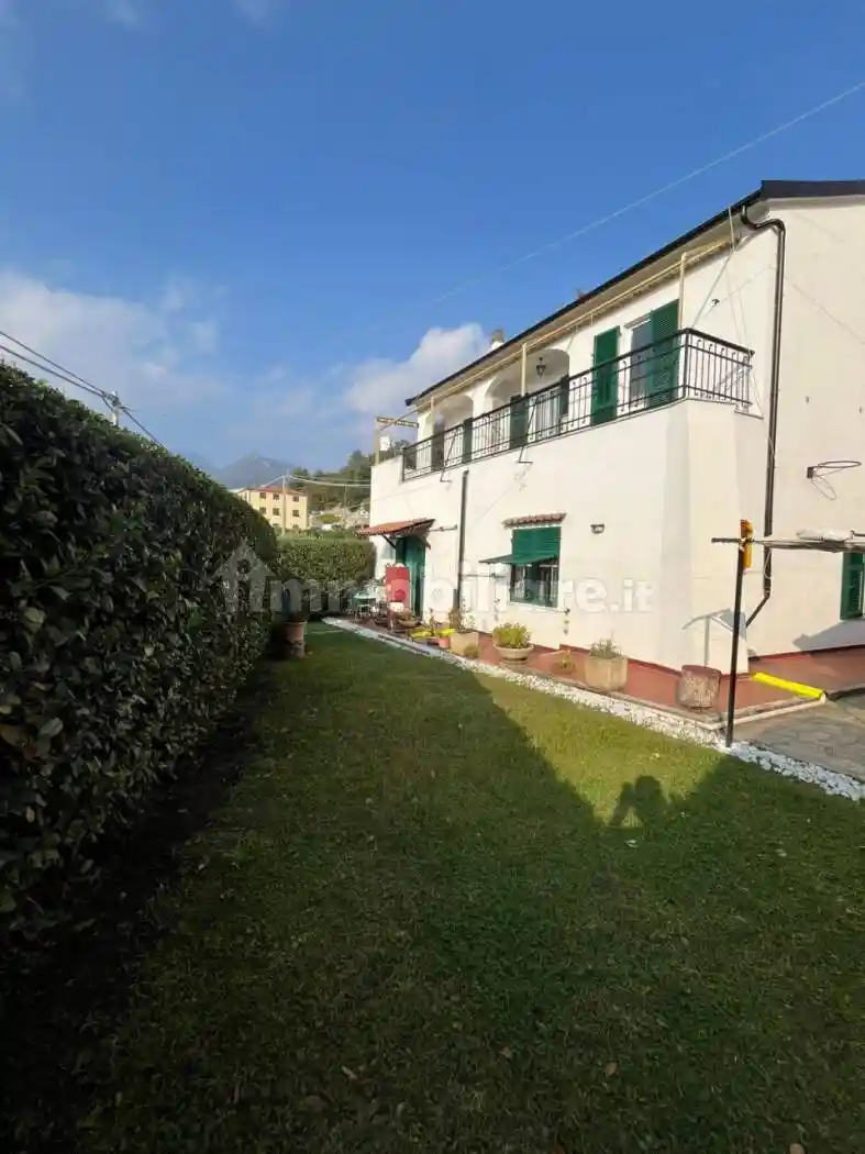 Villa in vendita a Tovo San Giacomo