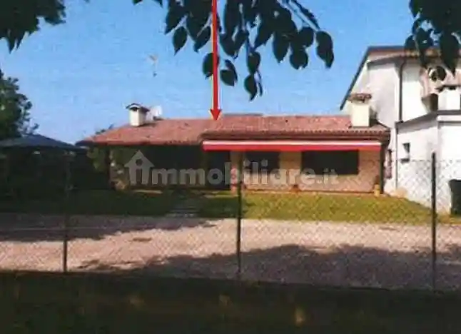 Casa indipendente in vendita a Volpago del Montello