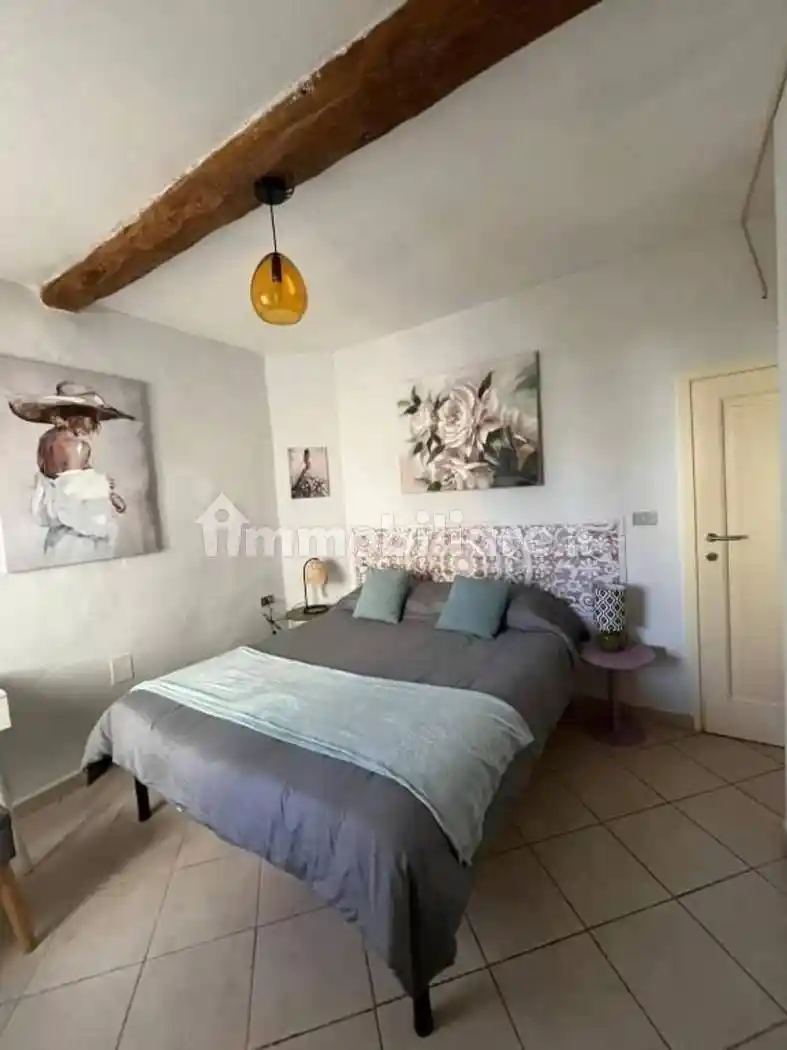 Appartamento in vendita a Cavriglia