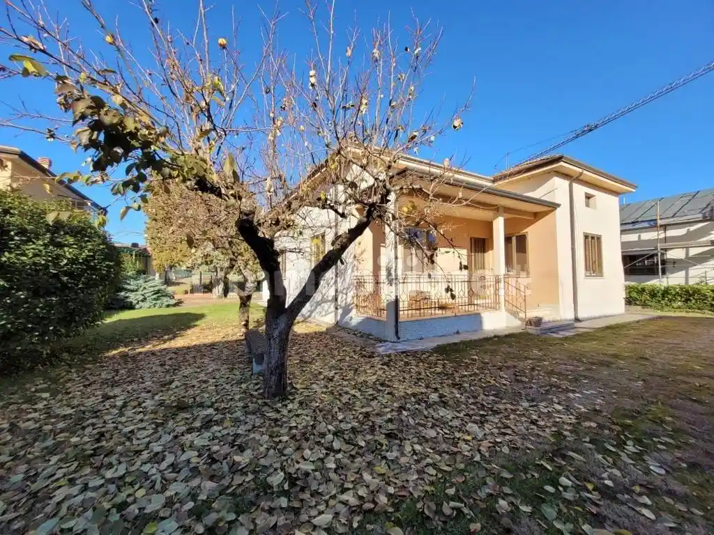 Villa in vendita a Tregnago